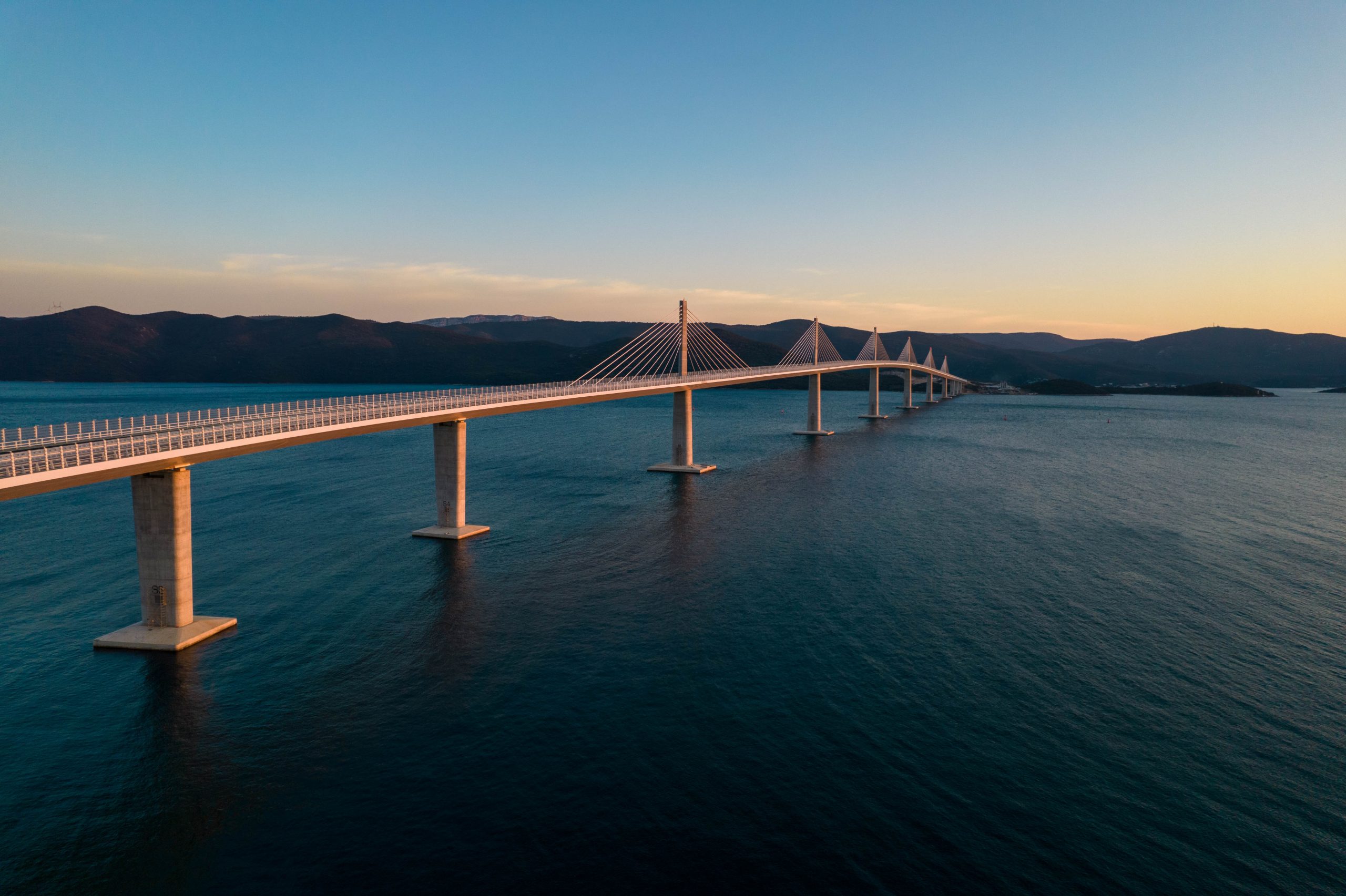 Horvátország új turisztikai attrakciója lehet a 2,4 km hosszú Pelješac híd