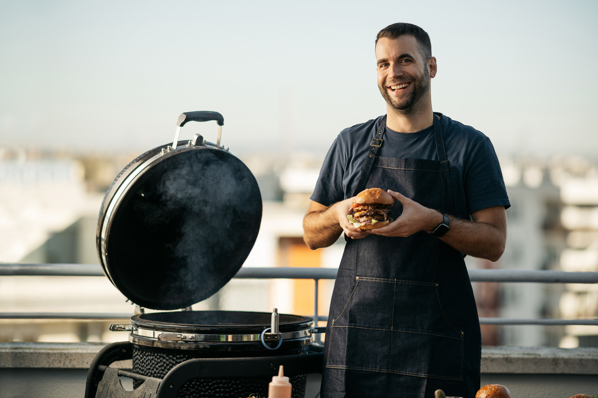 Jancsa Jani gasztroblogger keresi Az ország burgerét!